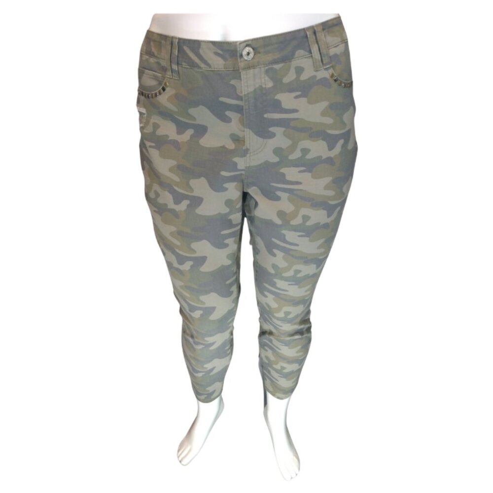 Women Green Distressed Camo pants with metal accents